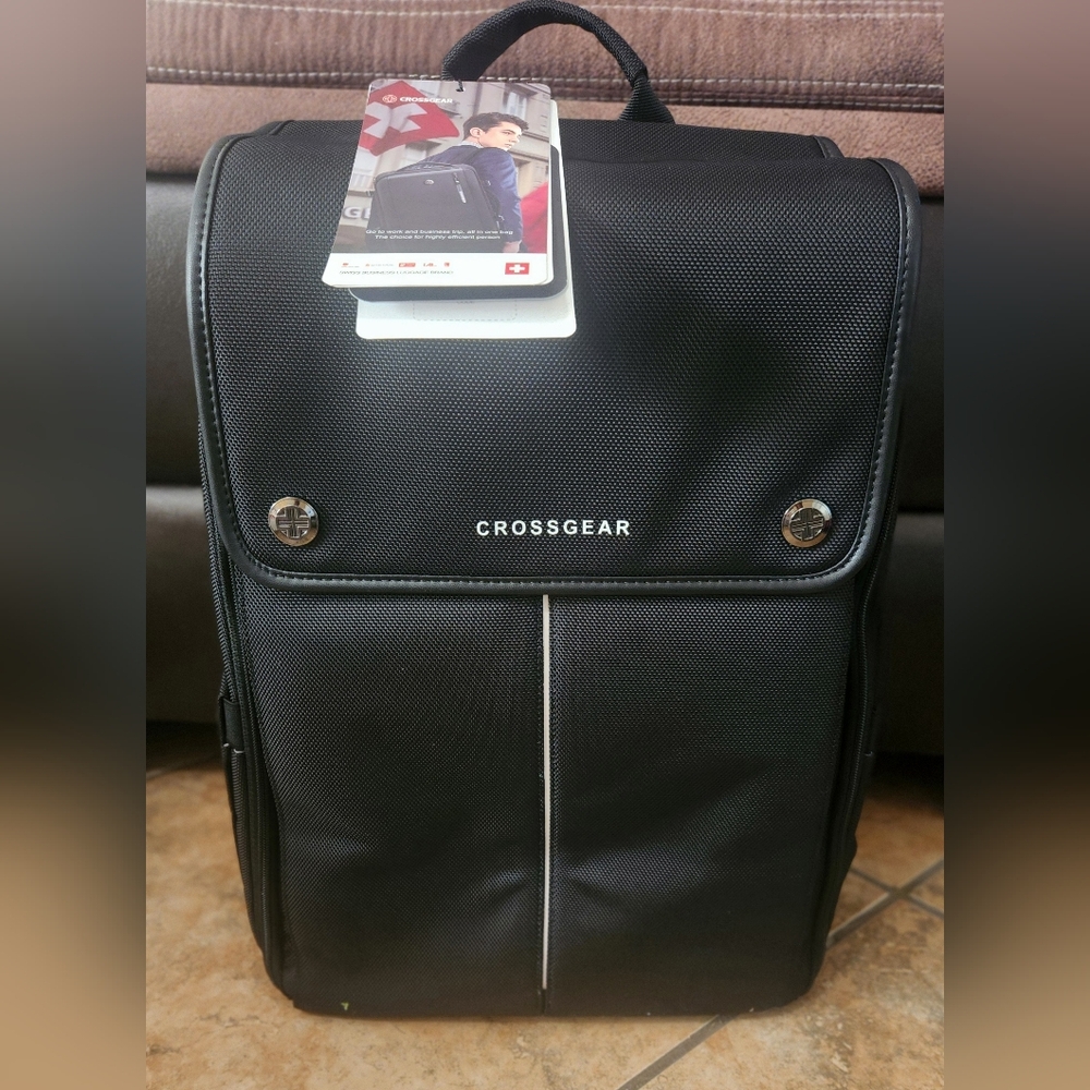 Crossgear Reflective Laptop Backpack - Picture 5 of 9